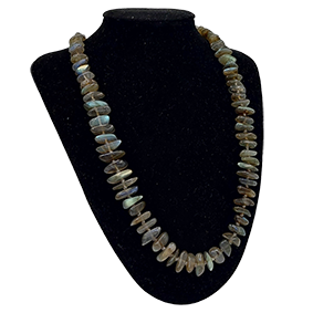 Labradoriet collier