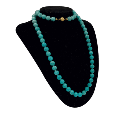 Collier van zachtgroene agaat