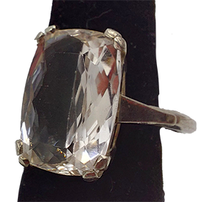 Zilveren ring met topaas