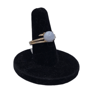 Zilveren ring met witte agaat
