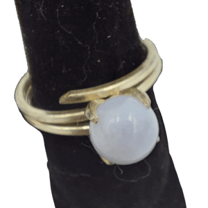 Zilveren ring met witte agaat