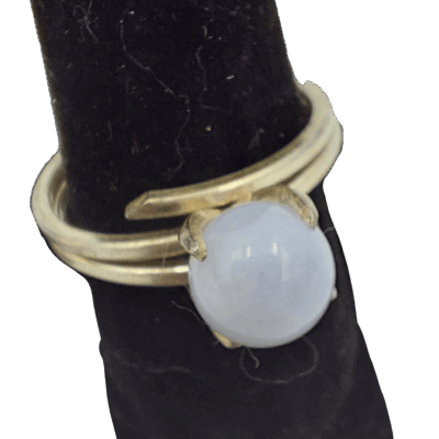 Zilveren ring met witte agaat