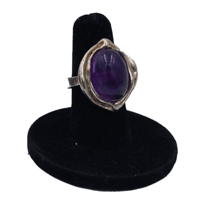 Zilveren ring met amethist