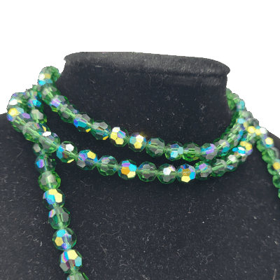 Collier met groene glasstenen
