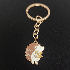 Egelsleutelhanger met bloemen